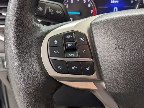 Certified 2023 Ford Explorer XLT w/ Equipment Group 202A AWD/4WD image 33