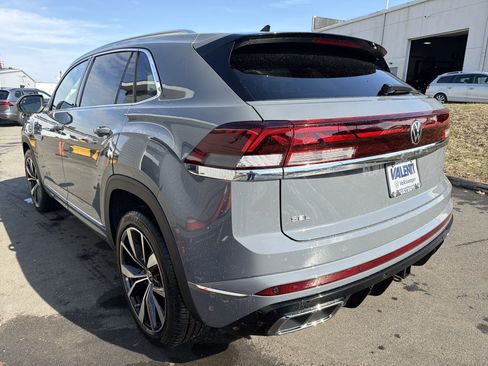 New 2026 Volkswagen Atlas Cross Sport SEL Premium R-Line image 3