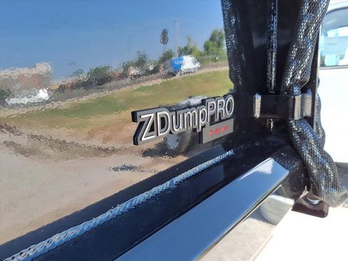 New 2025 Ford F550 4x4 Regular Cab Super Duty image 23