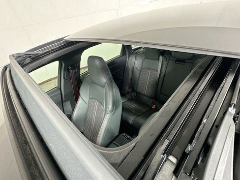 Used 2023 Audi RS 6 image 22