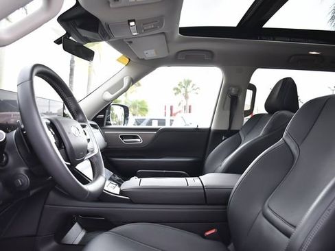 Used 2025 INFINITI QX80 Pure AWD/4WD image 21