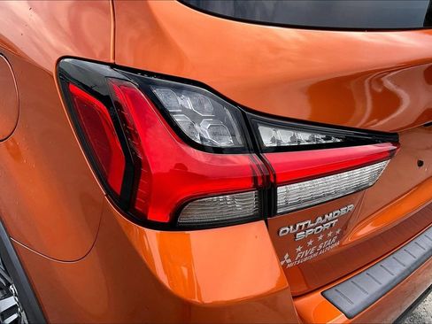 Used 2020 Mitsubishi Outlander Sport ES AWD/4WD image 27