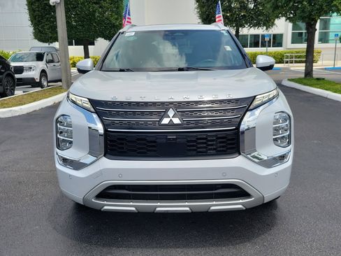 Used 2022 Mitsubishi Outlander SEL FWD image 4