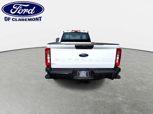Used 2024 Ford F250 XL w/ Snow Plow/Camper Package AWD/4WD image 7