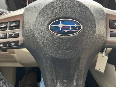 Used 2014 Subaru Crosstrek 2.0i Premium w/ Moonroof Package AWD/4WD image 15