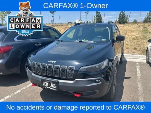 Used 2022 Jeep Cherokee Trailhawk w/ Premium Leather Package AWD/4WD image 2