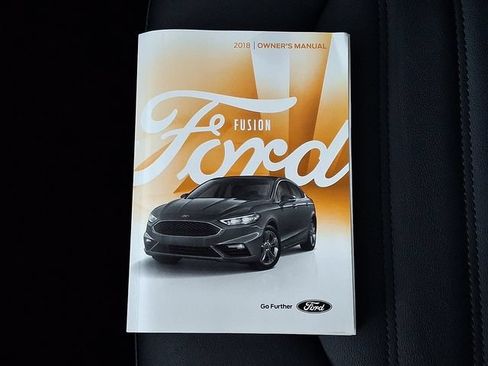 Used 2018 Ford Fusion SE w/ Fusion SE Technology Package FWD image 27