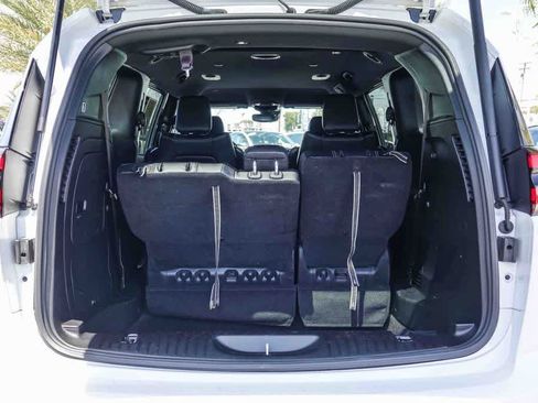 Used 2022 Chrysler Pacifica Touring-L w/ Uconnect Theater Family Group FWD image 25