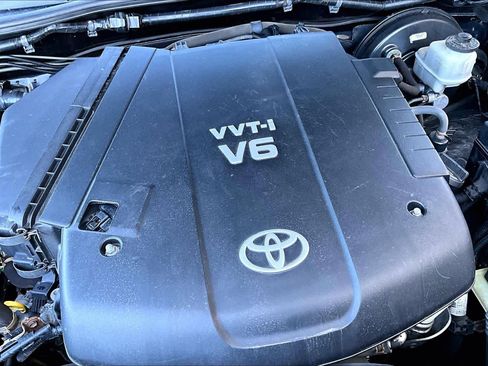 Used 2013 Toyota Tacoma 4x4 Double Cab w/ Limited Pkg image 31
