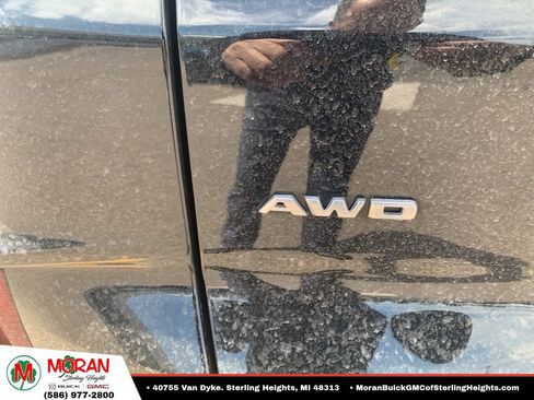 Used 2024 Cadillac XT4 Sport AWD/4WD image 5