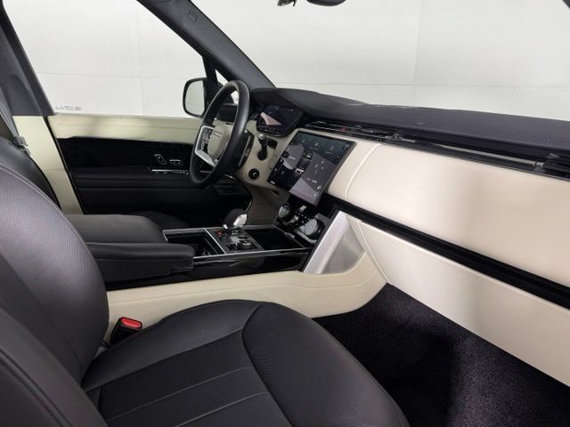 Used 2023 Land Rover Range Rover SE AWD/4WD image 33