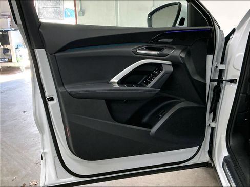 Certified 2025 Audi Q5 Prestige image 25