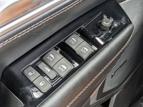 New 2026 Jeep Grand Wagoneer 2WD w/ 8-Passenger Seating Package image 26