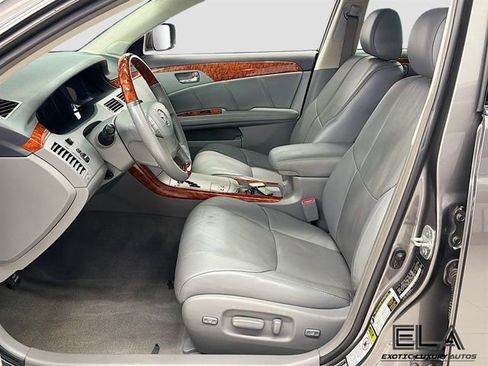Used 2007 Toyota Avalon Limited FWD image 19