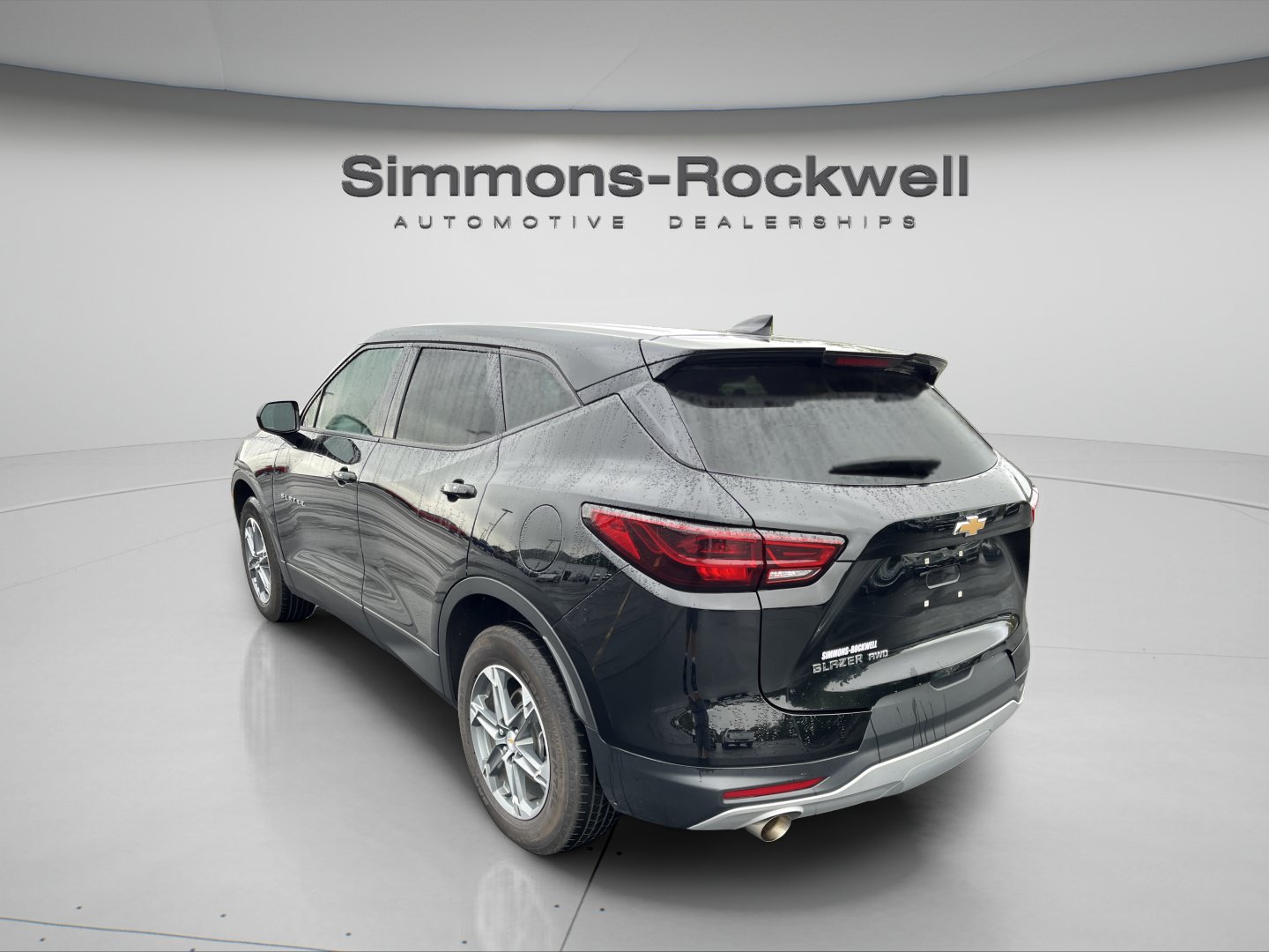 Used 2025 Chevrolet Blazer LT AWD/4WD image 3