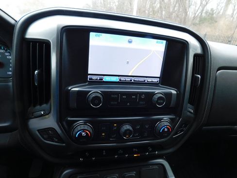 Used 2015 Chevrolet Silverado 1500 LTZ Z71 w/ LTZ Plus Package image 9