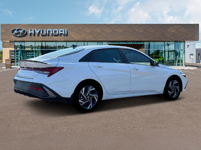 New 2025 Hyundai Elantra SEL w/ Cargo Package FWD image 8