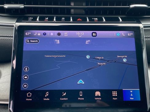 Used 2025 Jeep Grand Cherokee Limited image 16