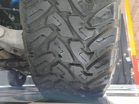 Used 2010 Ford F150 Raptor image 22