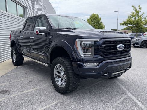 Used 2022 Ford F150 Lariat w/ Equipment Group 502A High AWD/4WD image 5