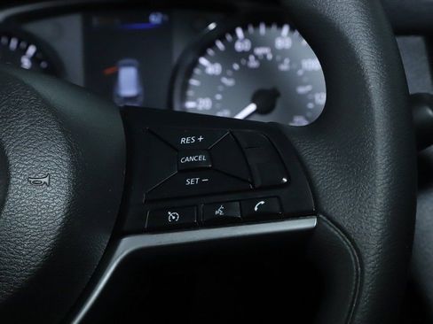 Used 2020 Nissan Rogue S image 22