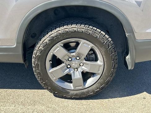 Used 2024 Honda Ridgeline TrailSport image 12