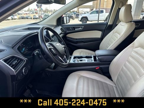 Used 2022 Ford Edge SEL w/ Convenience Package image 9