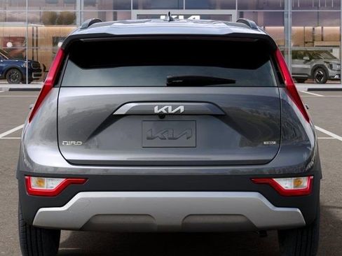 New 2026 Kia Niro LX FWD image 14