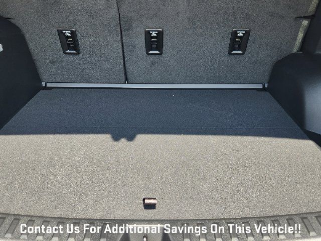 New 2027 GMC Terrain Elevation w/ Elevation Premium Package FWD image 22