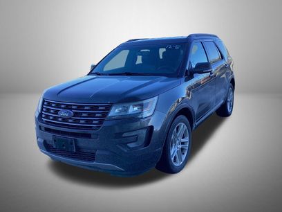 Used 2017 Ford Explorer XLT w/ Equipment Group 202A