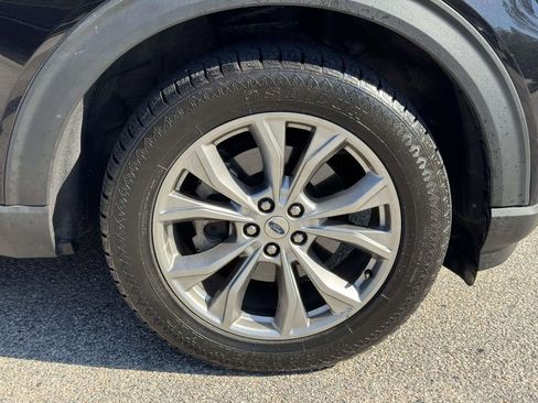 Certified 2022 Ford Explorer Limited AWD/4WD image 26