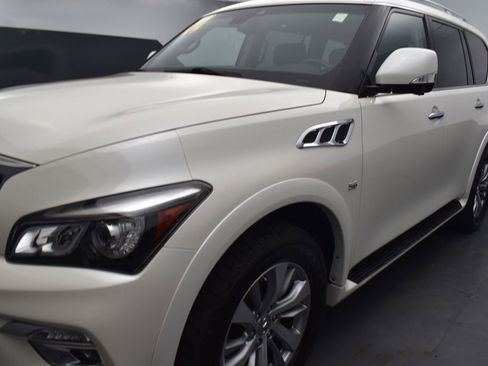 Used 2017 INFINITI QX80 4WD w/ Driver Assistance Package image 40