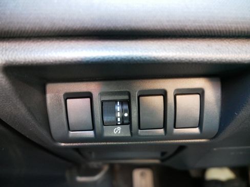 Used 2025 Subaru Outback Premium AWD/4WD image 26