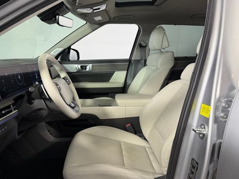 Used 2025 Hyundai Santa Fe Limited FWD image 24