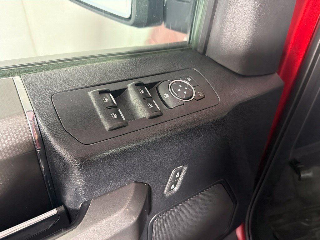 Used 2017 Ford F150 XLT w/ Equipment Group 301A Mid AWD/4WD image 10