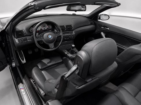 Used 2004 BMW M3 Convertible RWD image 4