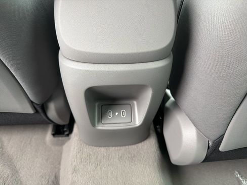 New 2026 Hyundai Elantra Sport FWD image 14