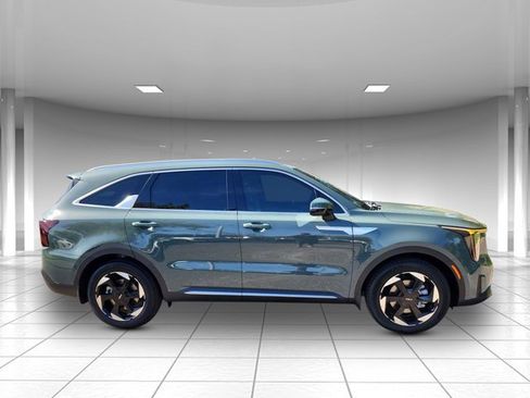 New 2026 Kia Sorento EX image 2