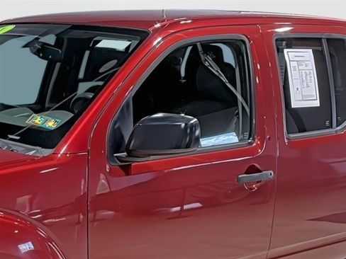 Used 2021 Nissan Frontier SV AWD/4WD image 8