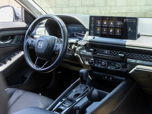 Used 2024 Honda Accord EX-L image 30