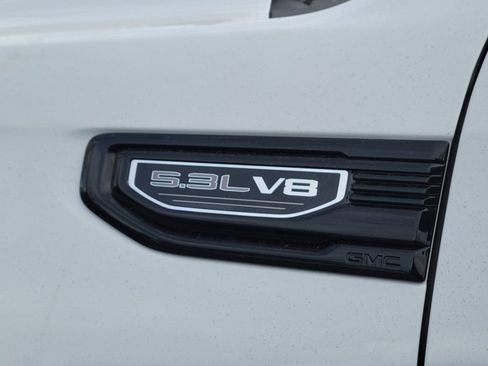 New 2026 GMC Sierra 1500 Elevation w/ Preferred Package AWD/4WD image 13