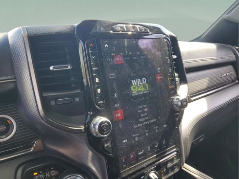 Used 2021 RAM 1500 Limited w/ Night Edition image 17