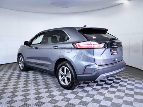 Certified 2024 Ford Edge SEL w/ Convenience Package AWD/4WD image 4