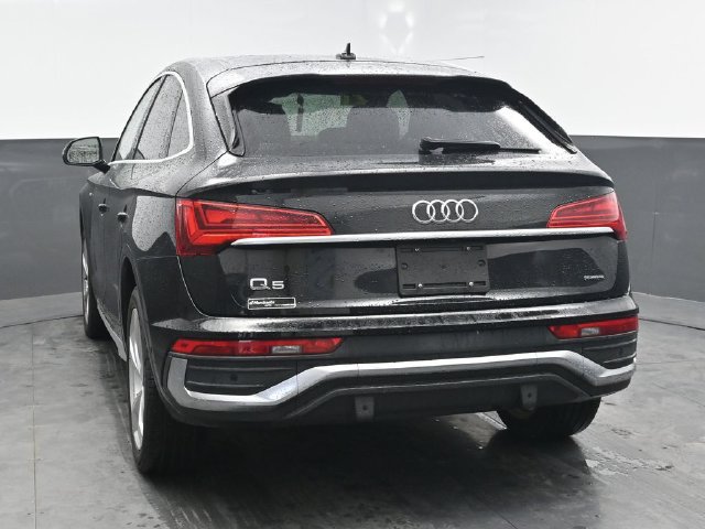 Used 2021 Audi Q5 Prestige w/ Prestige Package AWD/4WD image 5