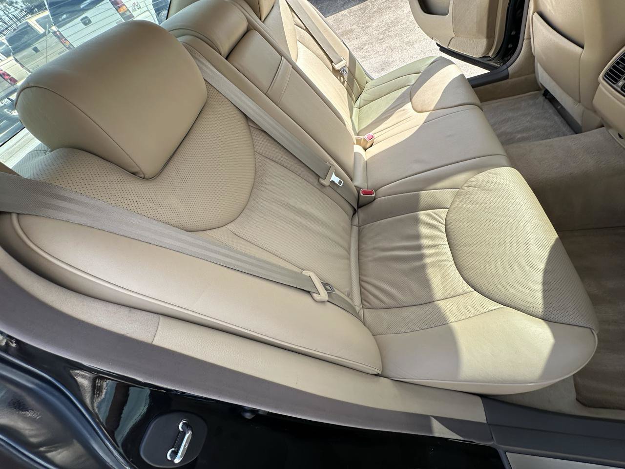 Used 2005 Lexus LS 430 RWD image 38