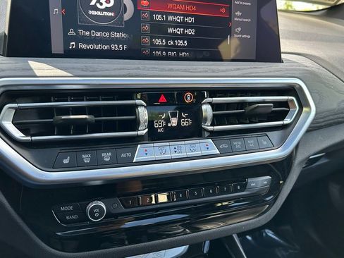 Used 2024 BMW X3 xDrive30i AWD/4WD image 23