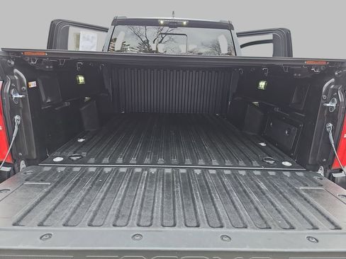 Used 2024 Toyota Tacoma TRD Sport w/ TRD Sport Premium Package image 15