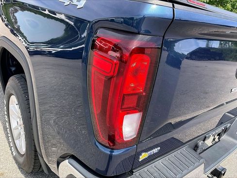 Used 2022 GMC Sierra 1500 Pro w/ Pro Value Package AWD/4WD image 30