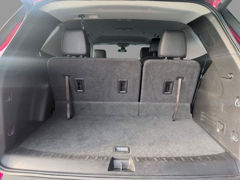 Used 2019 Chevrolet Traverse RS FWD image 5
