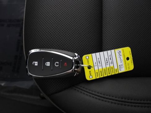 New 2026 Chevrolet Trax ACTIV w/ Driver Confidence Package image 8